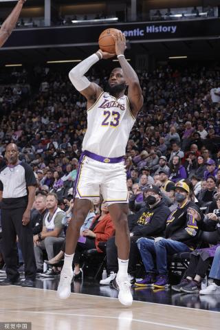 尤其是在 尤其是在