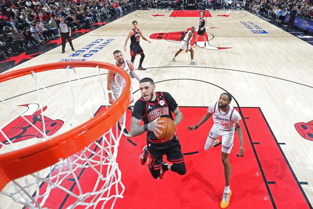 仅帮助他在 仅帮助他在